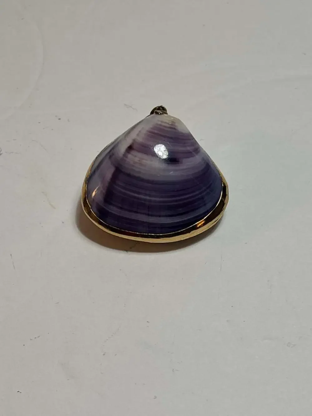 Vintage Purple Clam Shell Hinged Trinket Box with Brass Hardware